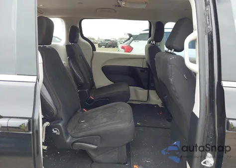 2017 Chrysler Pacifica Touring z USA, uszkodzony, nr VIN 2C4RC1DG2HR747712